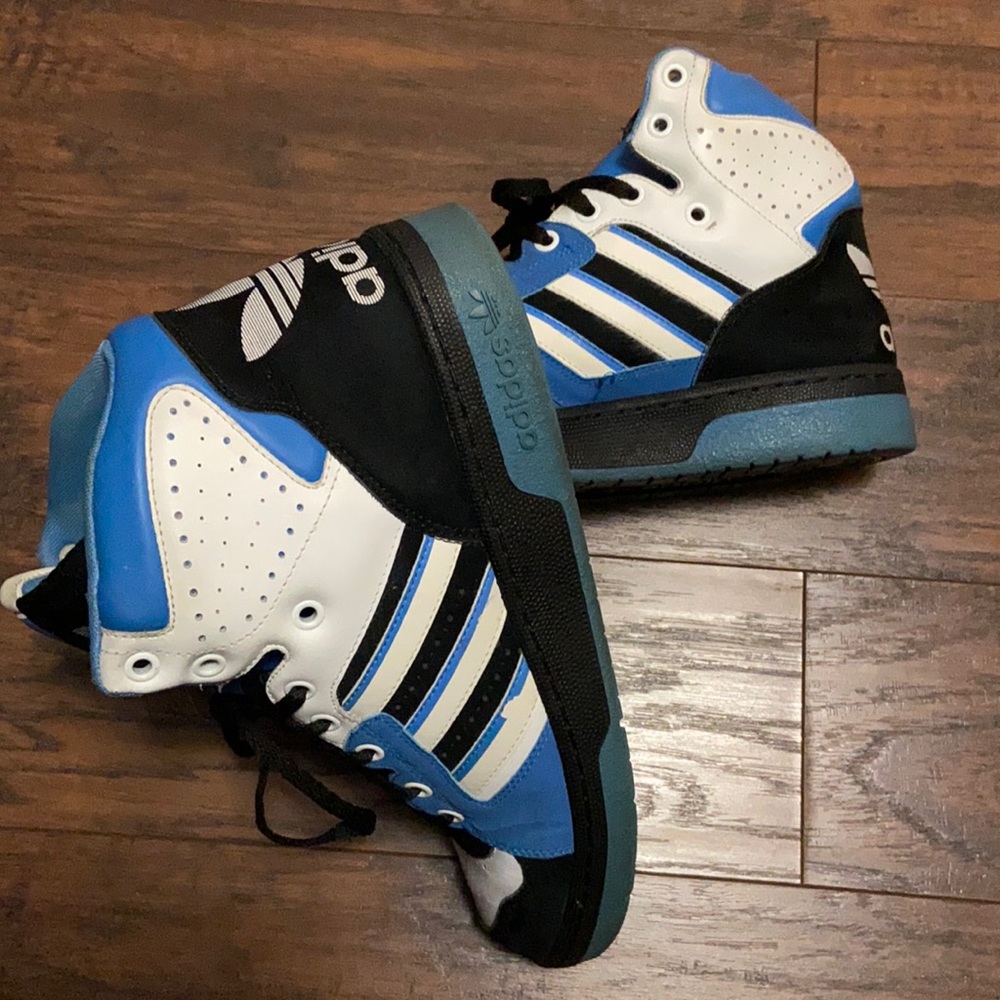 Adidas Rival shoes